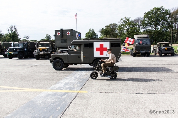 sized_Wings and Wheels 2013-6636