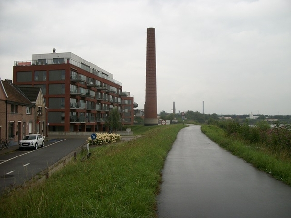 109-Voorm-schoorsteen van steenbakkerij-Heylen
