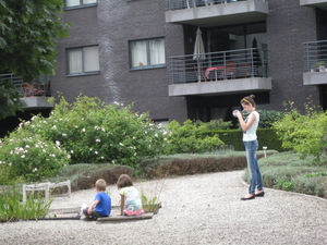 15) Samen in de tuin