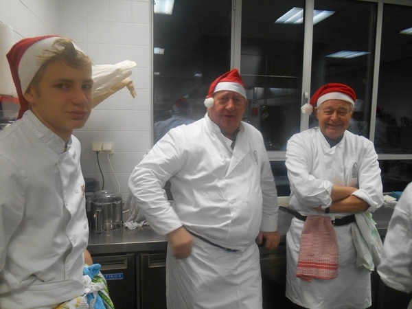 kesrttaarten vrijdagavond 20.12.13 002