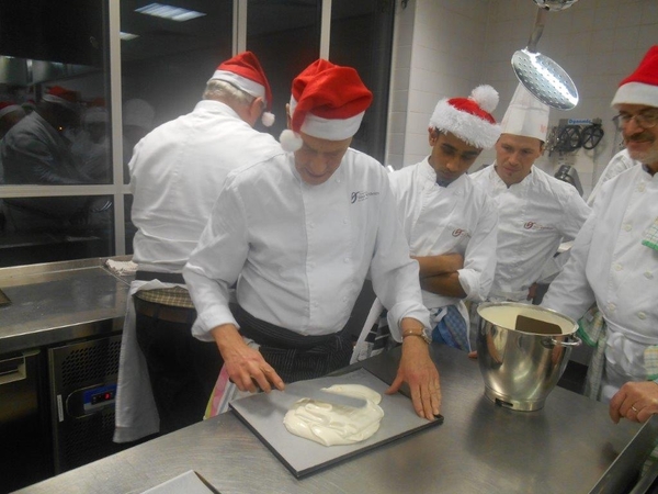 kesrttaarten vrijdagavond 20.12.13 003