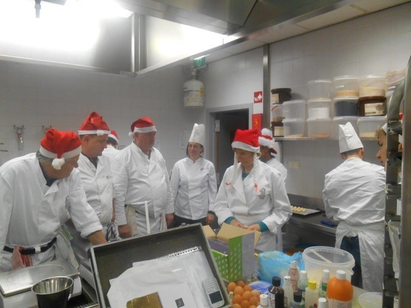 kesrttaarten vrijdagavond 20.12.13 006