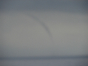 0809 Madeira - 234 - tornado vanuit Caniço de Baixo