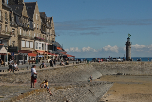 Cancale, stadje bekend door mossel- en oesterkwekerijen