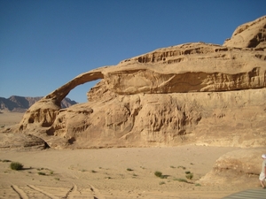 1c Wadi Rum woestijn _boog rots