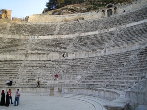 2  Amman _Romeins theater _2e-3e eeuw na C. 6000 zitplaatsen