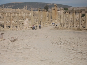 2b Jerash _grote markt 2