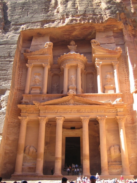 4  Petra  _schatkamer van de farao 6