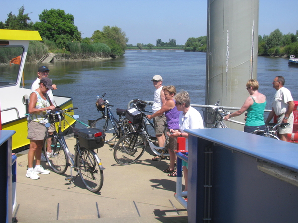 Overzetboot in Hamme...!