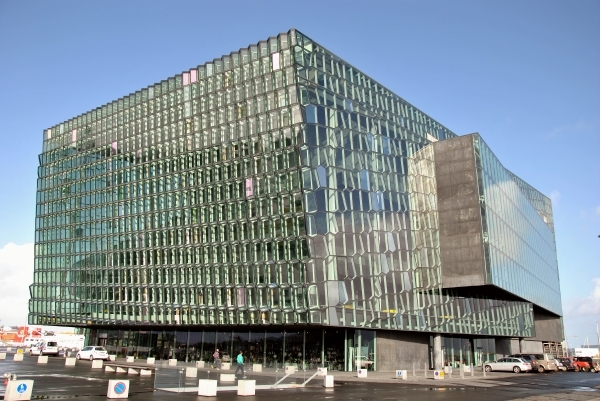 Harpa, het concertgebouw en conferentiecentrum
