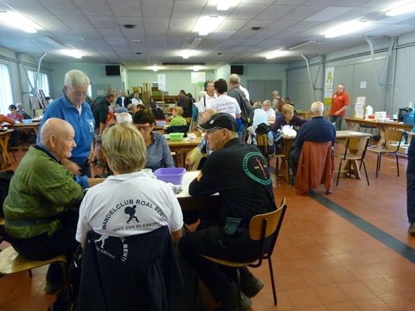 002-Startzaal-De Beuterblomme