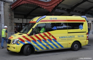 AMBU MERCEDES - NL_3-XBN-53 AMSTERDAM 20140721_4