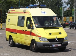 AMBU MERCEDES COLLET-B_1-HRN-297 GROENENDAALLAAN 20150731