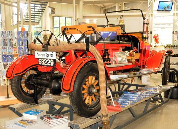 NL_GEMEENTE BERKEL & RODENRIJS SPEYER Museum 20160820 (2)