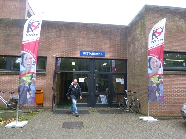 005-Vertrek voor 16 km...