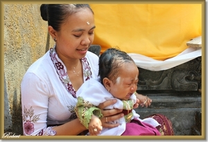 Ceremonie 3 maanden baby Komang (88)