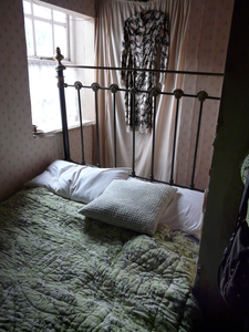 Zuid-Wales 2011- piepkleine slaapkamer