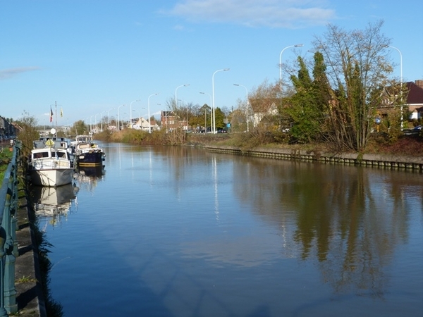 001-Mariakerke met Brugse vaart-kanaal Gent-Oostende