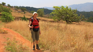 EVEN POSEREN IN HET PRACHTIGE LANDSCHAP (2)