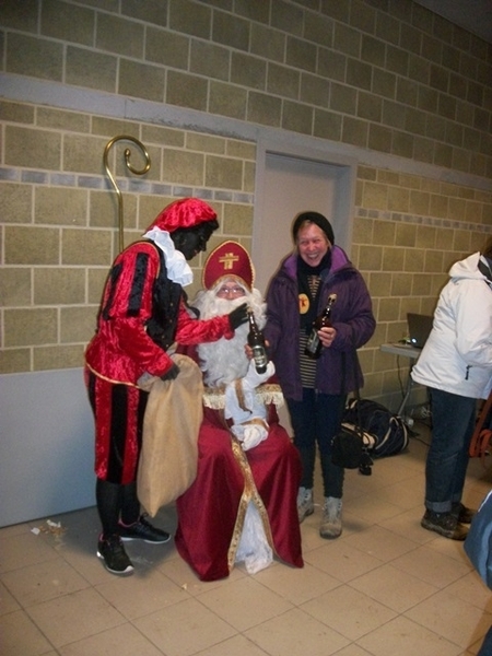 93-En onze flessen Prior van de Padstappers..