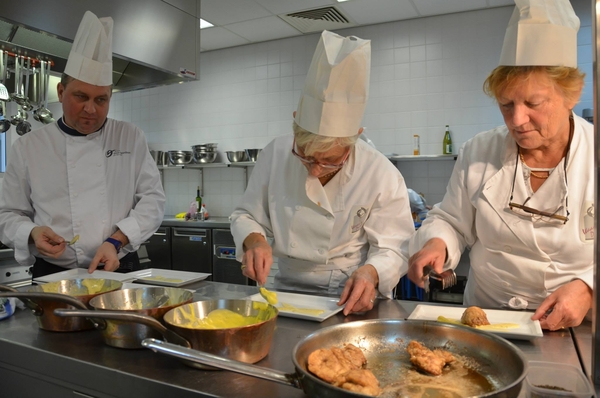 903501_10201083422667072_2024518857_o