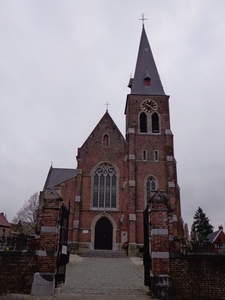 Sint-Andreaskerk in Strijpen