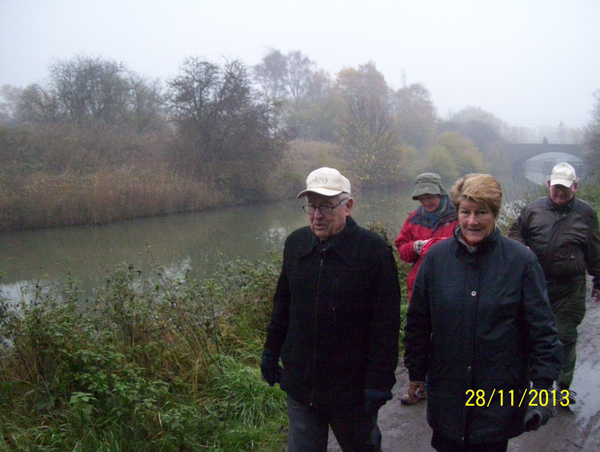 Wandeling naar Mechelse Kruidtuin - 28 november 2013