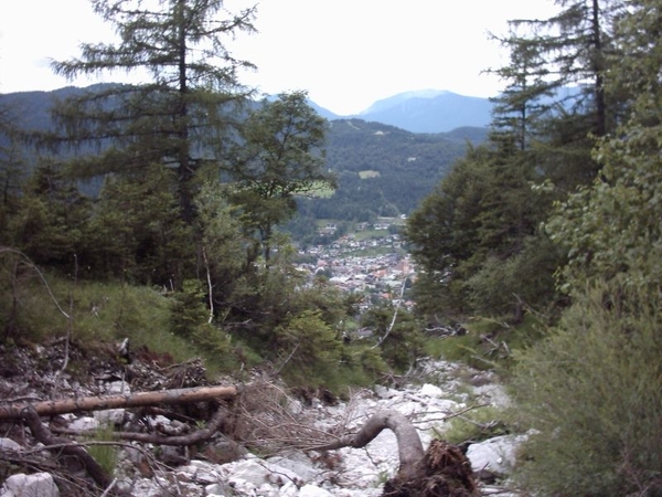 20050707-12 Mittenwald 09 105 Leiterweg