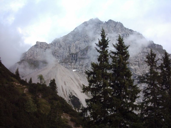 20050707-12 Mittenwald 10 118 Gjaidsteig