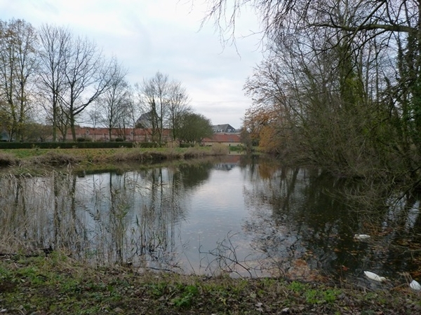 063-Stadspark met vijvers