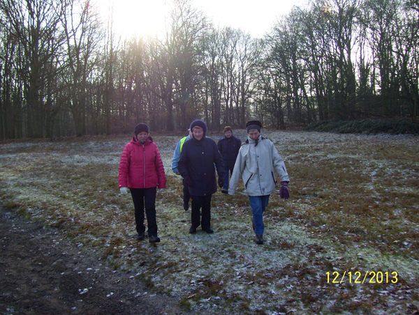 Winterse wandeling naar Midzeelhoeve - 12 december 2013