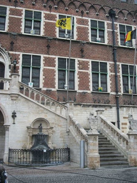 07-Manneke Pis van Geraardsbergen