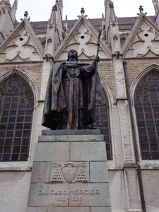 Standbeeld Kardinaal Mercier