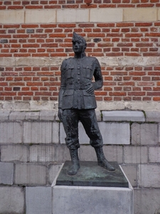 Monument soldaat