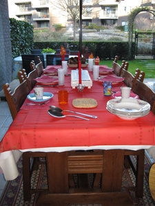 01) De eetplaatstafel staat klaar op 25 dec.'13