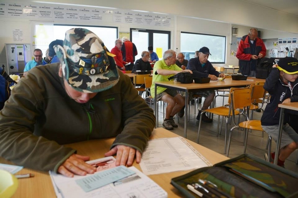 Oostniewkerke 2 Juni   Paradijstocht
