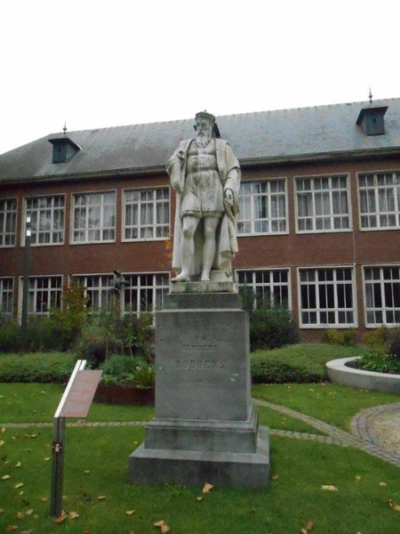 Mechelen  5oktober  Manneblusserswandeling