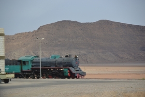 naar de woestijn van Wadi Rum