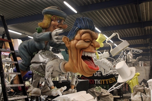 sized_sized_IMG_23484a karnavalswerkhallen een eerste bezoek