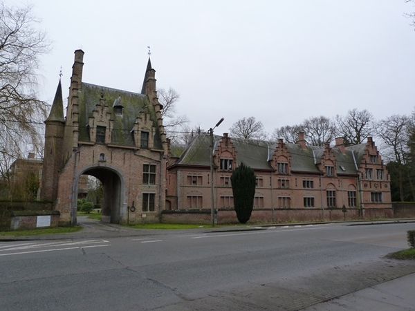 25-Gruuthusekasteel-Oostkamp