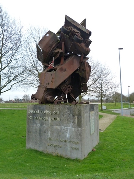 31-Moerbrugge-Oorlogsmon.-1944