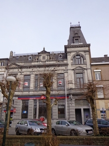 Het postgebouw