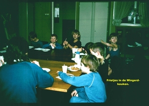 U Winter '83-'84 - 18