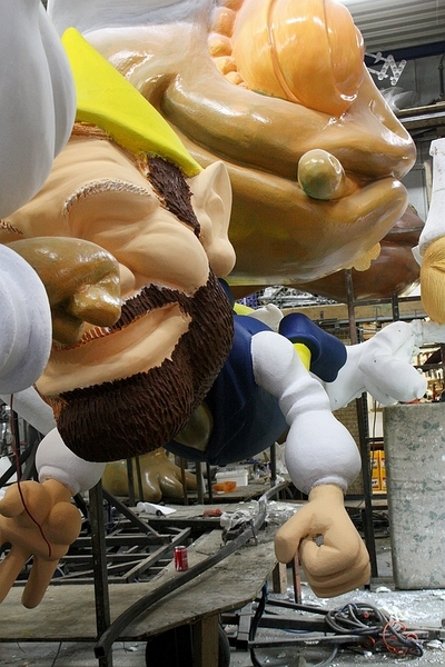 sized_sized_IMG_24164a aalst karnavalhallen