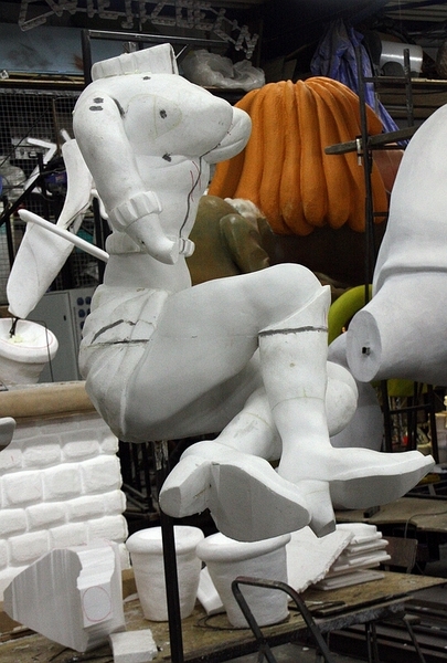 sized_sized_IMG_24168a aalst karnavalhallen