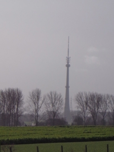 De Sint-Pieters-Leeuw toren uit 1996