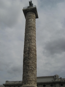 Piazza Collona - Marcus Aureliuszuil