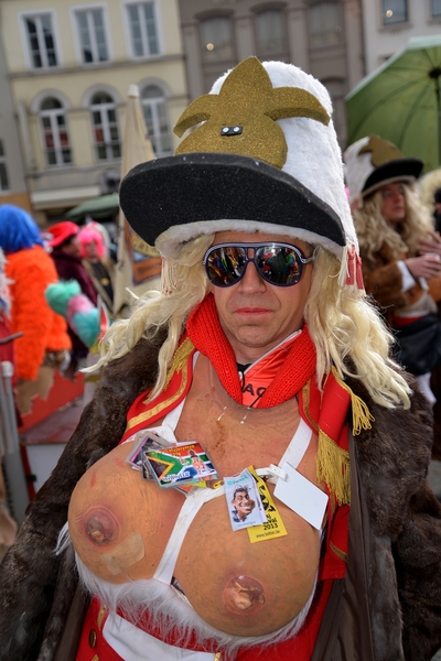 231  Aalst Carnaval - Voil Jeannetten  4.02.2014