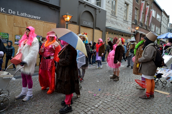 320  Aalst Carnaval - Voil Jeannetten  4.02.2014