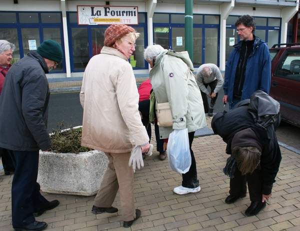 081004 2 32 fort-mahon